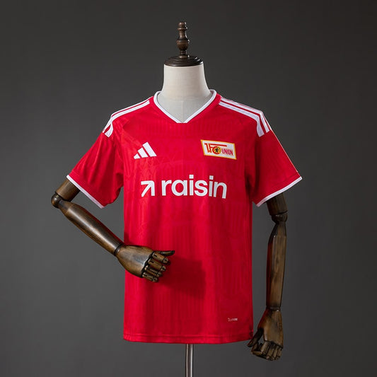 26/27 Union Berlin Home